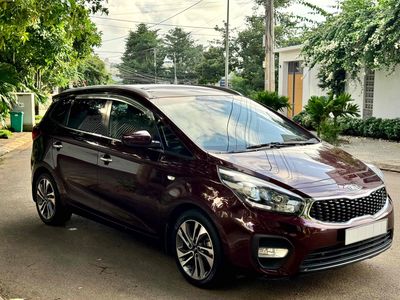 Kia Rondo 2019 Số sàn 7 chỗ Đỏ mận