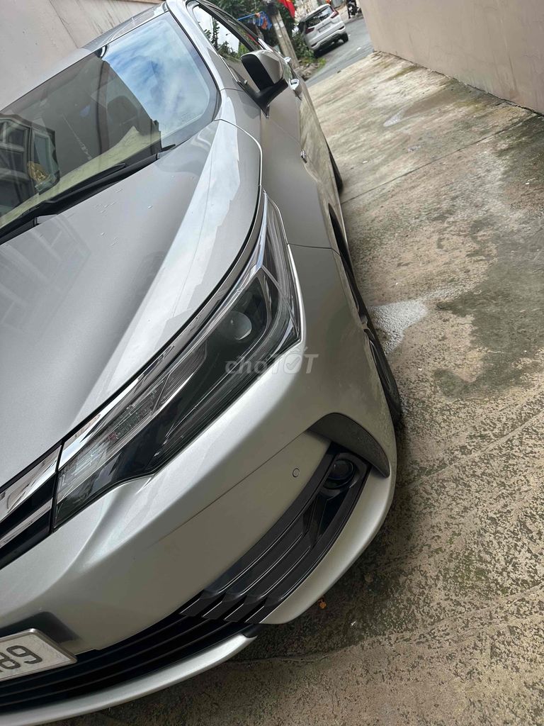 Toyota Corolla Altis 2017 2.0V AT. Mua bán Ô tô tại Thành phố Thủ Đức Tp Hồ Chí Minh được đăng bởi minh nguyễn hình 9