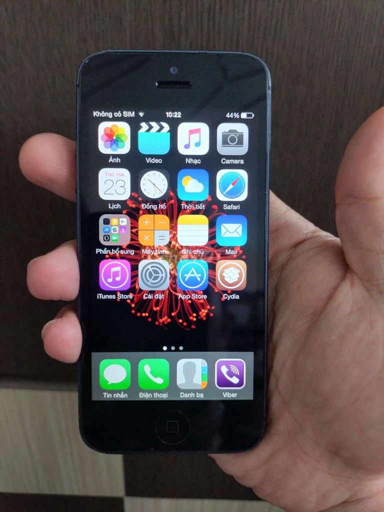 Iphone 5 sưu tầm. Mua bán Điện thoại tại Quận Cầu Giấy Hà Nội được đăng bởi Hoàng Anh Táo Cổ hình 1
