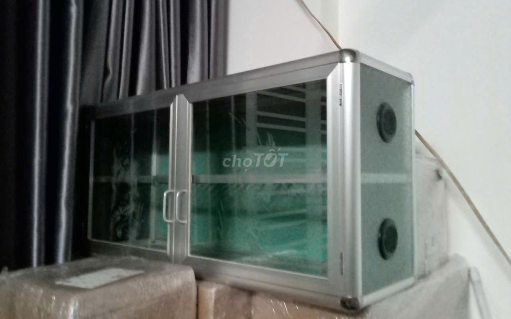KỆ BẾP MỚI 90% KHUNG NHÔM SIÊU BỀN TỦ KÍNH KỆ INOX. Mua bán Tủ, kệ gia đình tại Quận Bình Tân Tp Hồ Chí Minh được đăng bởi THẠCH THẤT FURNITURE hình 1