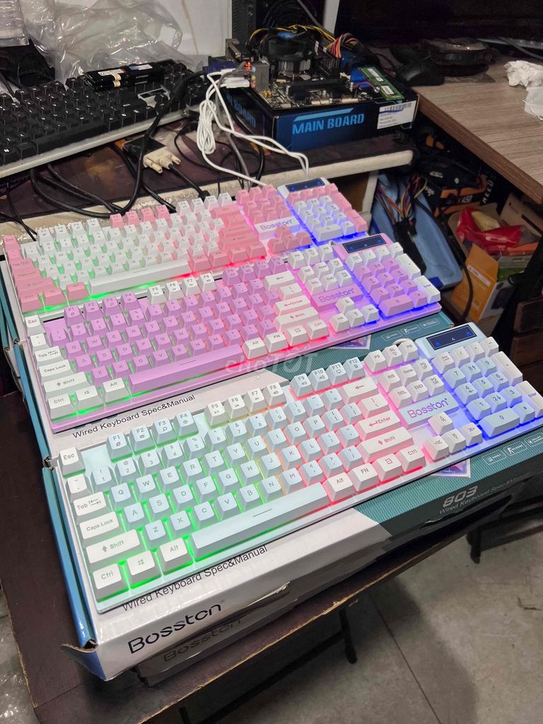 Bàn phím Bosston 803 LED RGB. Mua bán Phụ kiện (Màn hình, Chuột...) tại Quận Tân Phú Tp Hồ Chí Minh được đăng bởi Máy Tính Giá Rẻ Homie PC hình 1