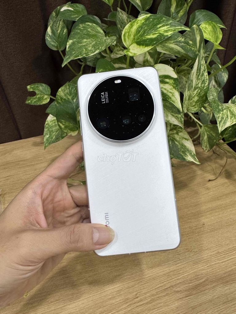 Xiaomi 15 Ultra 12/256GB Trắng CÓ TRẢ GÓP. Mua bán Điện thoại tại Quận Hoàng Mai Hà Nội được đăng bởi Gia Vinh hình 1