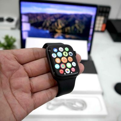 Apple Watch Series 4 44mm Đen 99,99% Pin cao