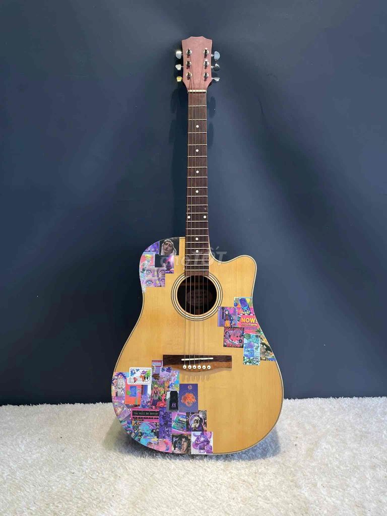 Đàn guitar gỗ màu nâu nhạt rất mới. Mua bán Nhạc cụ tại Quận Cái Răng Cần Thơ được đăng bởi Nguyễn Phương hình 1