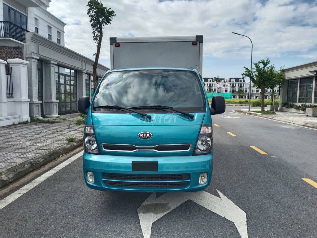 BÁN XE K200 -THÙNG KÍN - NĂM 2023. Mua bán Xe tải, xe ben tại Thành phố Thái Bình Thái Bình được đăng bởi vũ quý tưởng hình 1