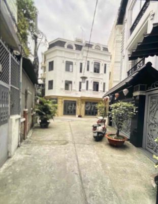 Hẻm 4m Nguyễn Hiền ( CX Đô Thành ) Q 3, ngang 5x11 4 tầng