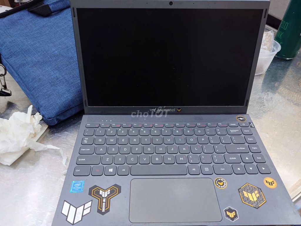 Masstel E140 Xám. Mua bán Laptop tại Thành phố Mỹ Tho Tiền Giang được đăng bởi Châu Hải hình 1