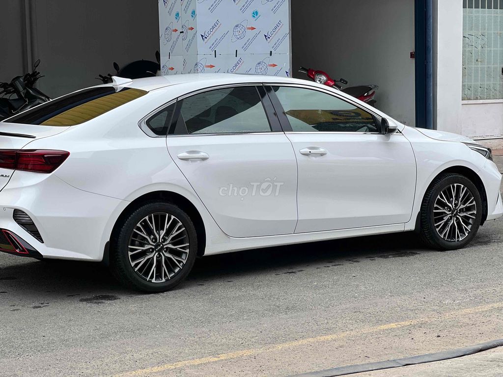 Kia K3 2024 2.0 Premium odo siêu lướt. Mua bán Ô tô tại Quận Tân Phú Tp Hồ Chí Minh được đăng bởi Nguyễn Tân Xe Lướt  hình 3