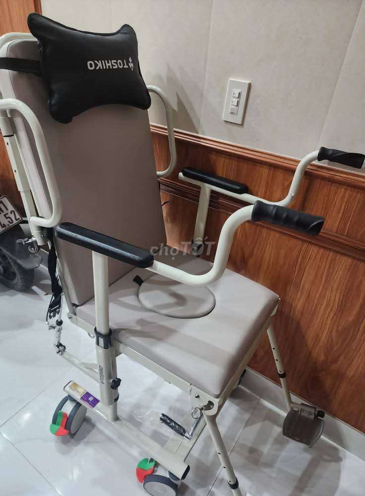 Xe lăn TOSHIKO Kim loại, Vải. Mua bán Đồ chuyên dụng, Giống nuôi trồng tại Thành phố Thái Bình Thái Bình được đăng bởi KeV hình 1