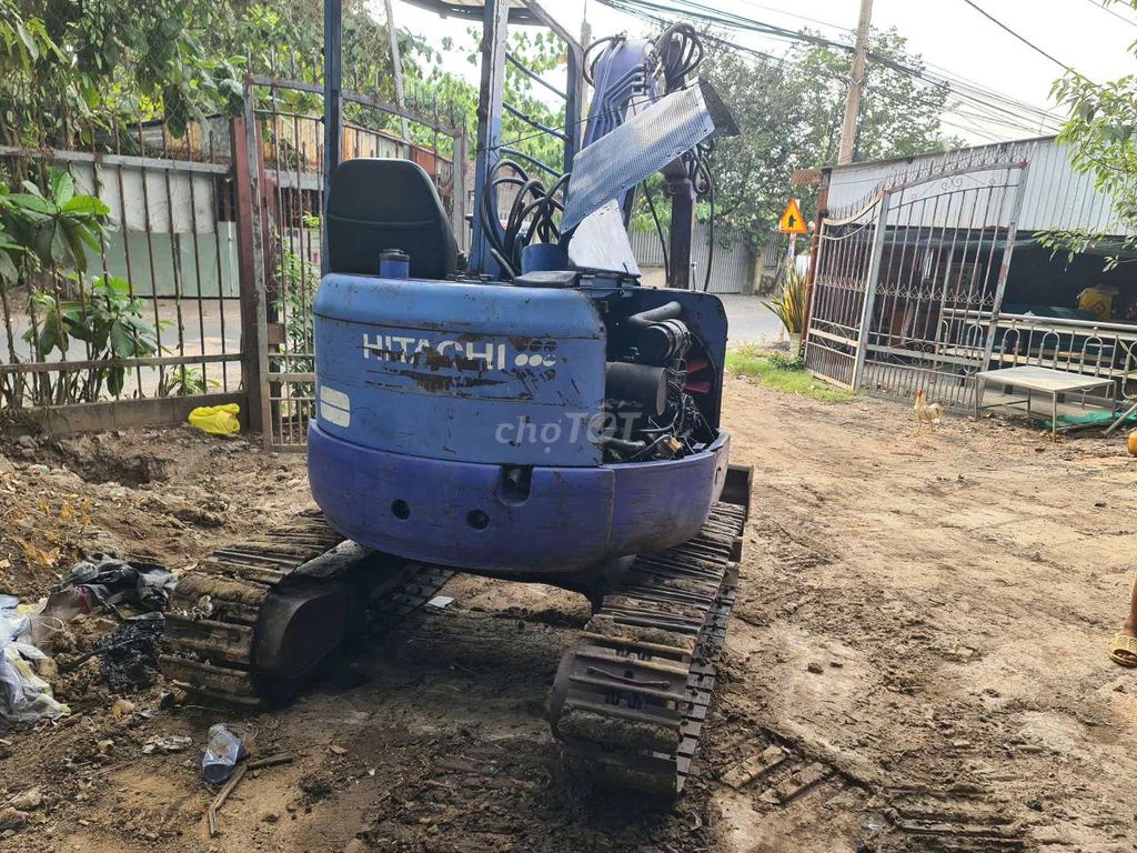 Máy xúc Hitachi EX 30 Thủy lực đã qua sử dụng. Mua bán Phương tiện khác tại Huyện Bắc Tân Uyên Bình Dương được đăng bởi Danh  hình 2