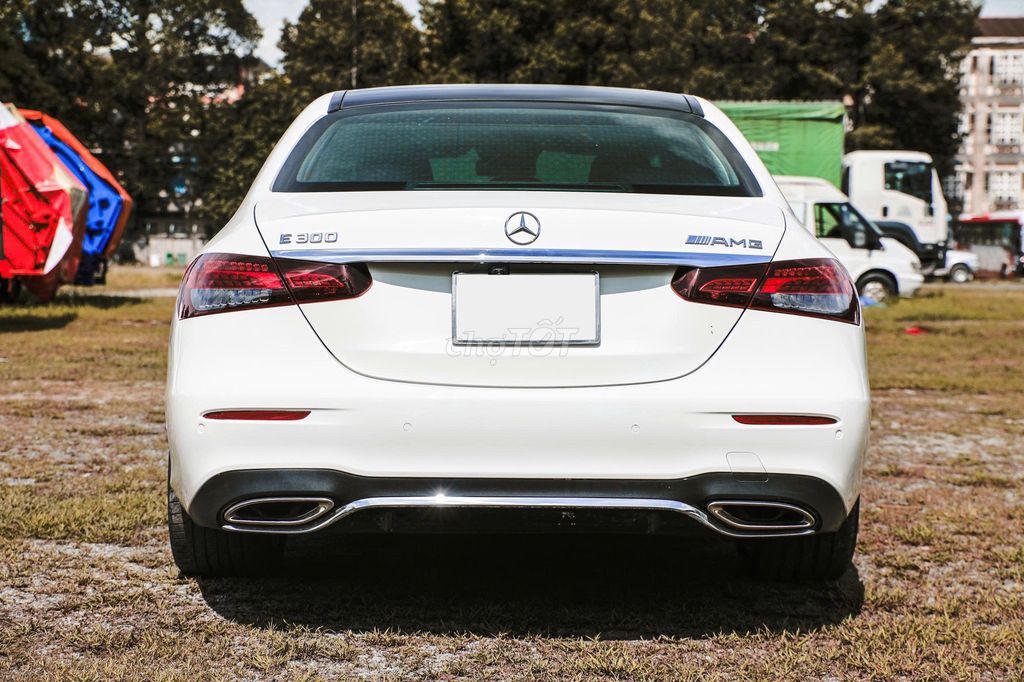 Mercedes E300 AMG 2021 lên full nội thất cực đẹp. Mua bán Ô tô tại Quận Gò Vấp Tp Hồ Chí Minh được đăng bởi NGUYỄN MINH VUA XE LƯỚT hình 5