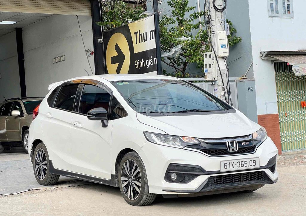 Honda Jazz RS đi ít bao check mọi nơi. Mua bán Ô tô tại Huyện Chơn Thành Bình Phước được đăng bởi Thái Phạm hình 1