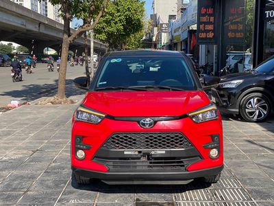 Toyota Raize 2022 - 39000 km. Mua bán Ô tô tại Quận Thanh Xuân Hà Nội được đăng bởi ĐÀM HÙNG CAR 