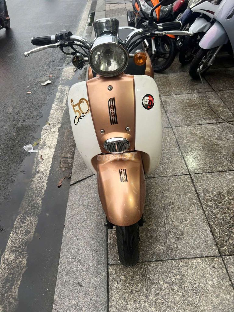 Tay ga 50cc 2022 mới 90% Bstp chính chủ công. Mua bán Xe máy tại Quận Tân Phú Tp Hồ Chí Minh được đăng bởi Tuanduy hình 2