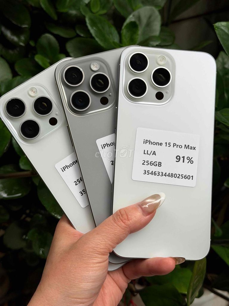 iPhone 15 Pro Max 256GB Trắng Tự Nhiên Zin Áp. Mua bán Điện thoại tại Quận Hai Bà Trưng Hà Nội được đăng bởi khánh ly hình 1
