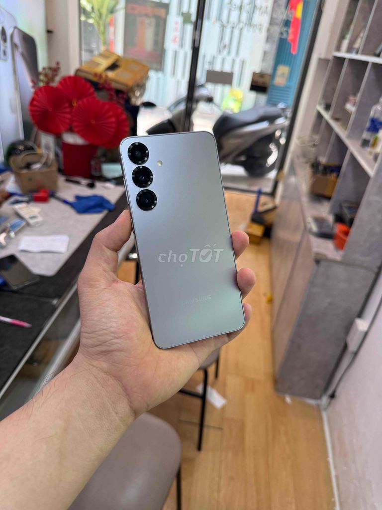 Samsung Galaxy S25 Plus 512GB. Mua bán Điện thoại tại Quận 3 Tp Hồ Chí Minh được đăng bởi 2 Hand STORE  hình 1