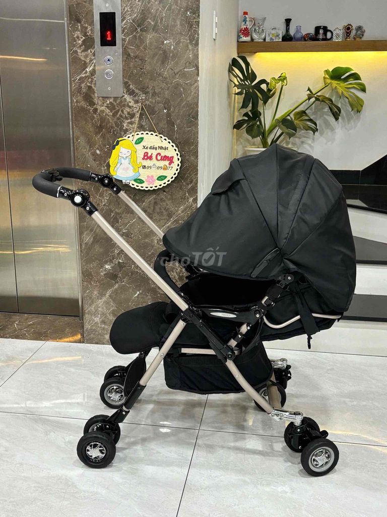 Xe đẩy Aprica Laura Quattro đen. Mua bán Mẹ và bé tại Thành phố Thủ Đức Tp Hồ Chí Minh được đăng bởi Nguyễn hoàng ngọc uyên hình 1