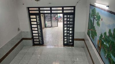 Аренда · 4 комн. · 95 м² · Quận 12, ул. Đường Trần Thị Hè
