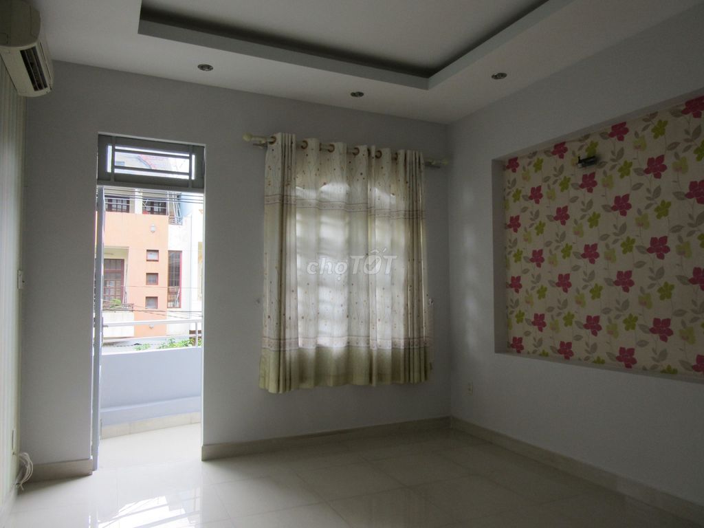 Cho thuê nhà đường số 3 Tân Kiểng,Quận 7 dt 4,5x20m, 3 lầu