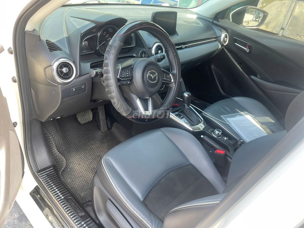 Mazda 2 2022 Sport Luxury 60828 km. Mua bán Ô tô tại Huyện Quảng Xương Thanh Hóa được đăng bởi Bùi Tuấn hình 8