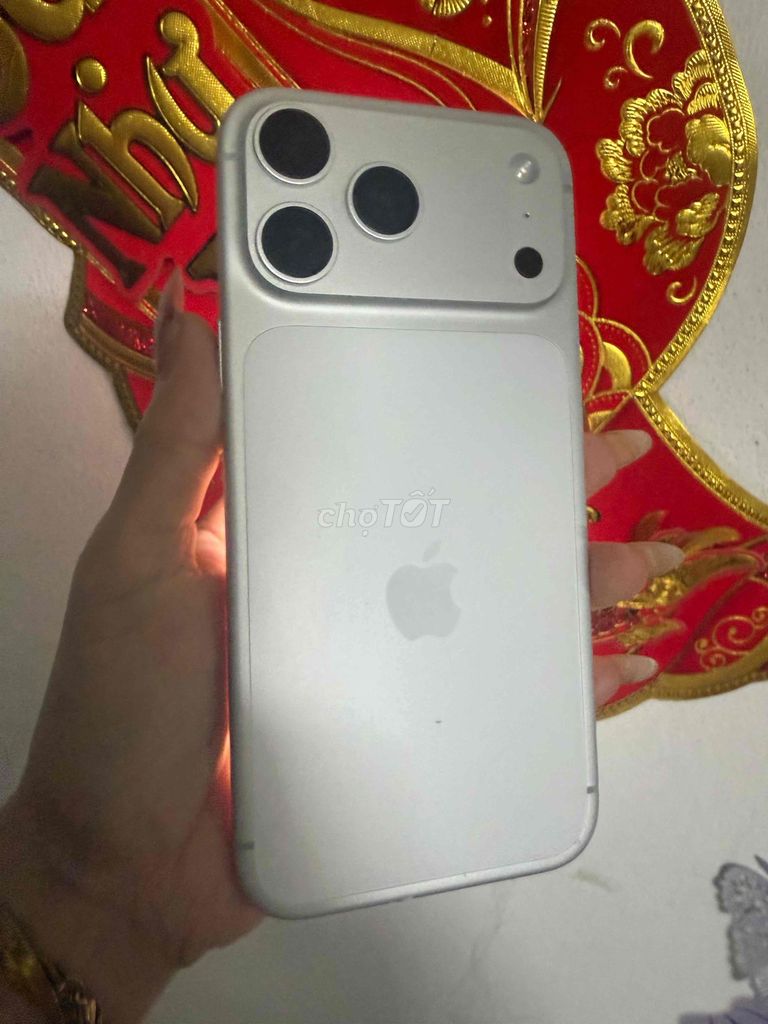 iPhone 17 Pro Max 256GB Trắng Việt Nam zin fim tý. Mua bán Điện thoại tại Quận Hai Bà Trưng Hà Nội được đăng bởi kim hình 1
