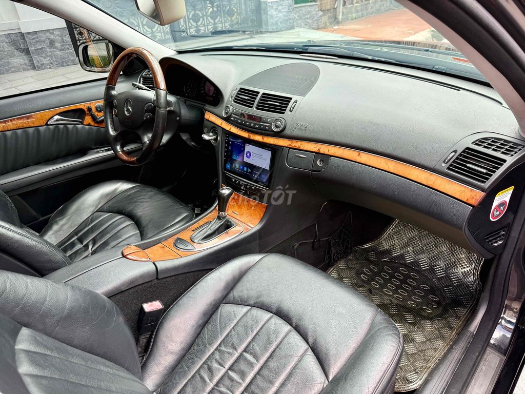 Mercedes Benz E280 date 2008 xe chuẩn đẹp zin. Mua bán Ô tô tại Quận Gò Vấp Tp Hồ Chí Minh được đăng bởi Kim Kim hình 20