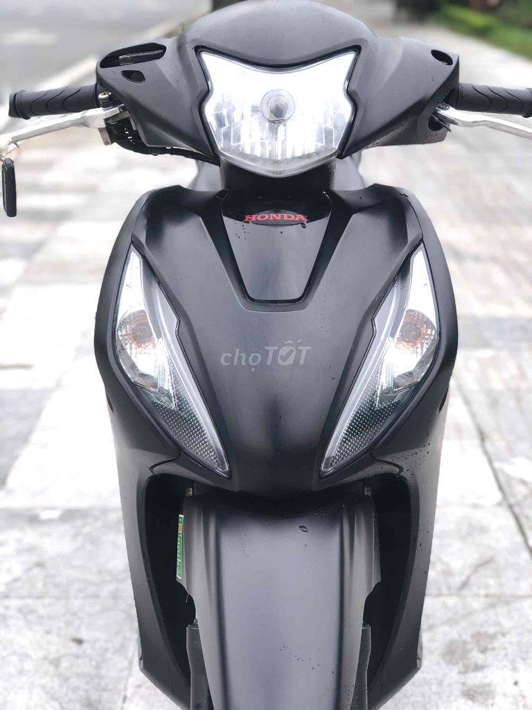 Honda Vision dky 2023 mới 99%