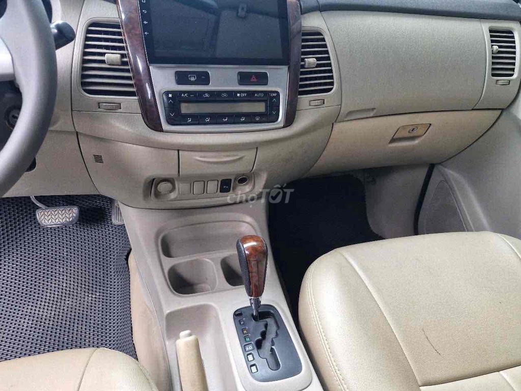 Toyota Innova 2012 2.0V - 280000 km. Mua bán Ô tô tại Quận 12 Tp Hồ Chí Minh được đăng bởi Nguyễn Phúc hình 9