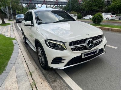 Mercedes-Benz GLC 300 -  2017 Trắng 69000 km. Mua bán Ô tô tại Quận Bình Thạnh Tp Hồ Chí Minh được đăng bởi anh tuan tran