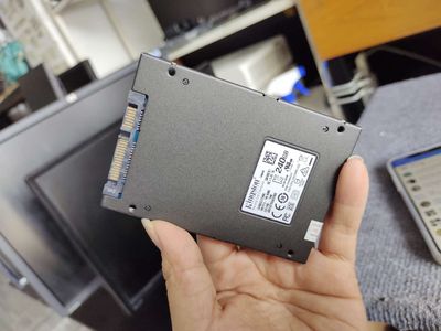 🧨Ổ CỨNG SSD 240GB SẴN WIN AE LẮP MÁY CHẤT LƯỢNG. Mua bán Linh kiện (RAM, Card...) tại Quận Gò Vấp Tp Hồ Chí Minh được đăng bởi ngọc trang