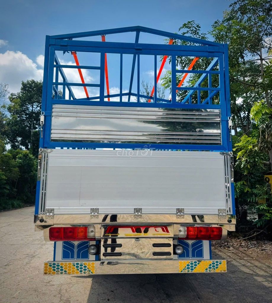HINO 8 TẤN THÙNG NHÔM GIÁ TỐT 2025. Mua bán Xe tải, xe ben tại Thành phố Thuận An Bình Dương được đăng bởi HINO BÌNH DƯƠNG hình 3