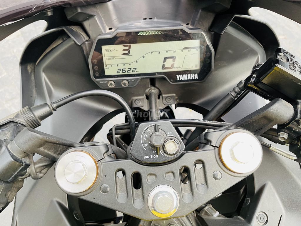 YAMAHA R15 V3 Vàng Xám CHÍNH CHỦ 2020. Mua bán Xe máy tại Quận Nam Từ Liêm Hà Nội được đăng bởi BÌNH MINH hình 4