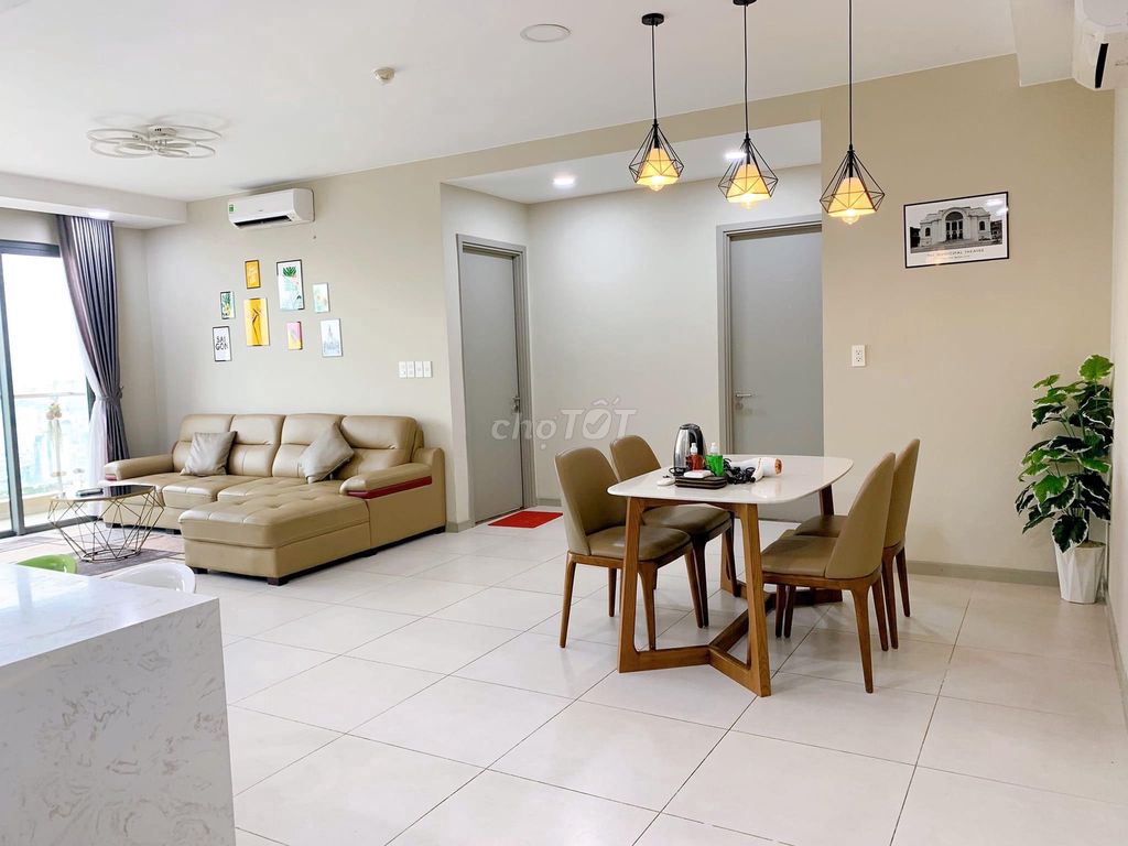 Квартира 133м2, 3 спальни в The Gold View, 4-й округ