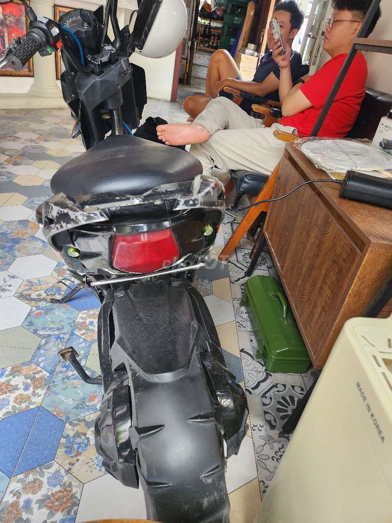 Nhà không đi cần bán XMen. Mua bán Xe điện tại Quận 4 Tp Hồ Chí Minh được đăng bởi Nguyễn Trần Thiên An hình 4