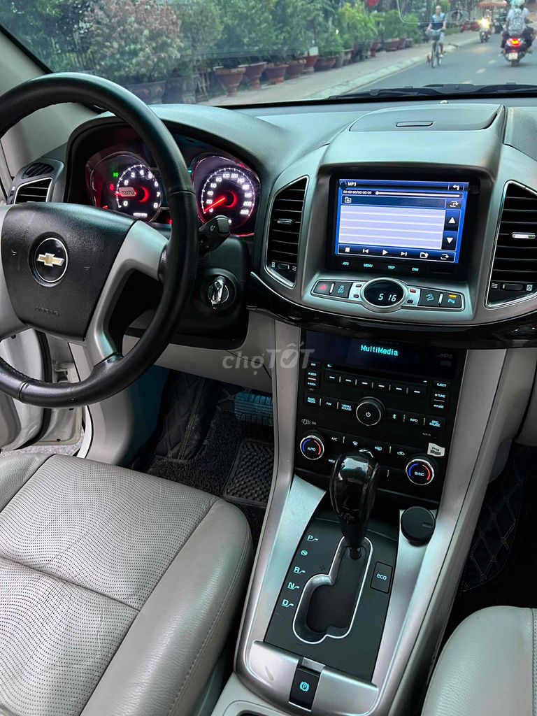 Chevrolet Captiva 2015 LTZ số tự động - 62000 km. Mua bán Ô tô tại Quận 8 Tp Hồ Chí Minh được đăng bởi Đông Mai hình 11