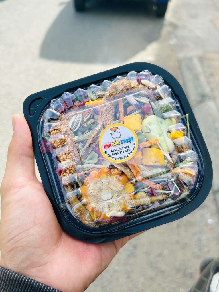 Thức ăn Hamster 300gr Đa dạng dinh dưỡng. Mua bán Phụ kiện, Thức ăn, Dịch vụ tại Thành phố Cao Lãnh Đồng Tháp được đăng bởi CÔNG MINH HUỲNH hình 1
