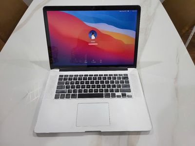Bán Macbook Pro 15 inch màn hình Retina