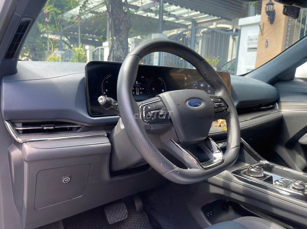 Ford Territory Titanium 2023 - 21000 km. Mua bán Ô tô tại Quận 3 Tp Hồ Chí Minh được đăng bởi Trần Hoàng Long hình 5