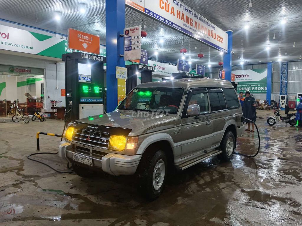 2004 XX 3.0 - 200000 km. Mua bán Ô tô tại Thành phố Thủ Đức Tp Hồ Chí Minh được đăng bởi sơn hình 5