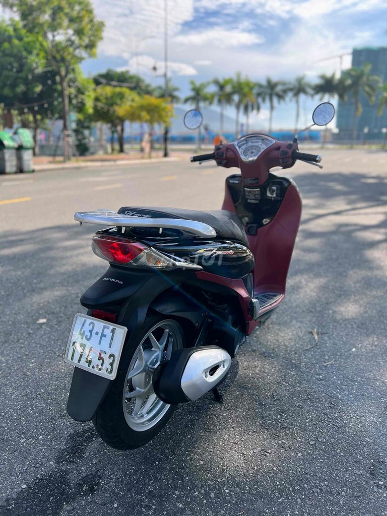 Cần bán Sh Mode 2015. Mua bán Xe máy tại Quận Thanh Khê Đà Nẵng được đăng bởi  Quang xe máy hình 3