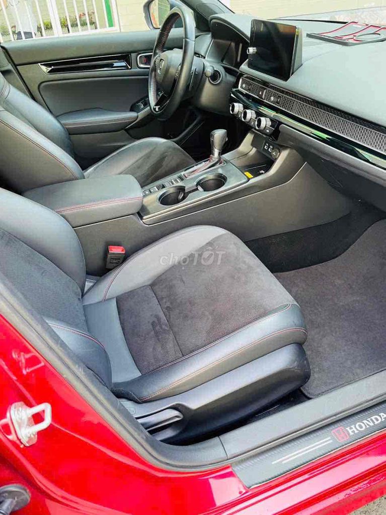 Honda Civic 2022 RS - 22000 km. Mua bán Ô tô tại Thành phố Biên Hòa Đồng Nai được đăng bởi Tấn Thịnh hình 4