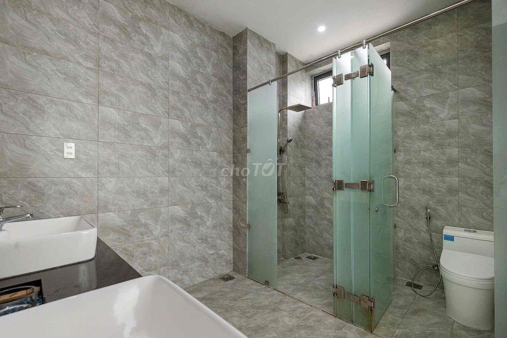 nhà hai mặt tiền hùng vương 350m2