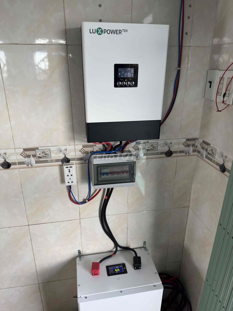 Hệ thống năng lượng mặt trời Luxpower 3.6Kw. Mua bán Đồ chuyên dụng, Giống nuôi trồng tại Thành phố Rạch Giá Kiên Giang được đăng bởi Năng lượng mặt trời Rạch Giá hình 1