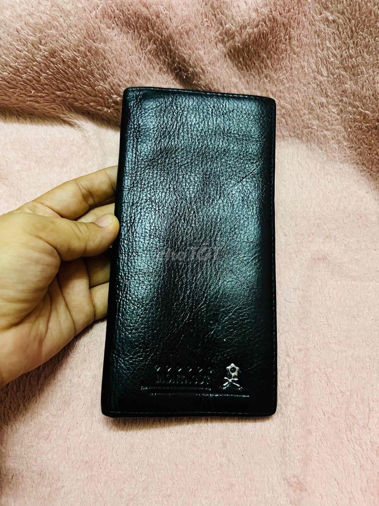Ví da thật đen unisex. Mua bán Túi xách tại Thành phố Thủ Đức Tp Hồ Chí Minh được đăng bởi Ngoc nguyen diep hình 1