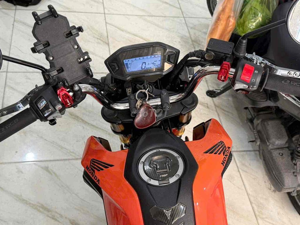 xe Honda MSX 125. Mua bán Xe máy tại Quận 10 Tp Hồ Chí Minh được đăng bởi Dương Tùng hình 1