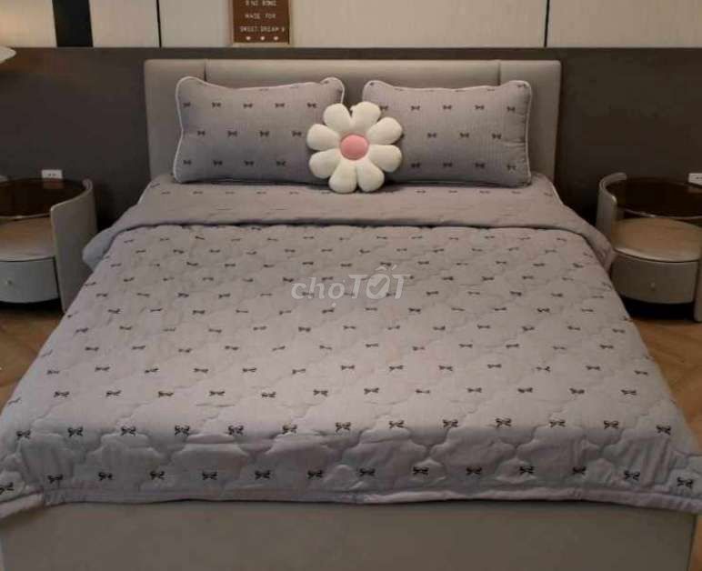 Mền Cotton Xám 2x2.3m Chần bông. Mua bán Giường, chăn ga gối nệm tại Thành phố Thủ Đức Tp Hồ Chí Minh được đăng bởi lily home hình 1