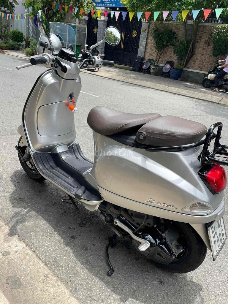 vespa LXV nhập italy