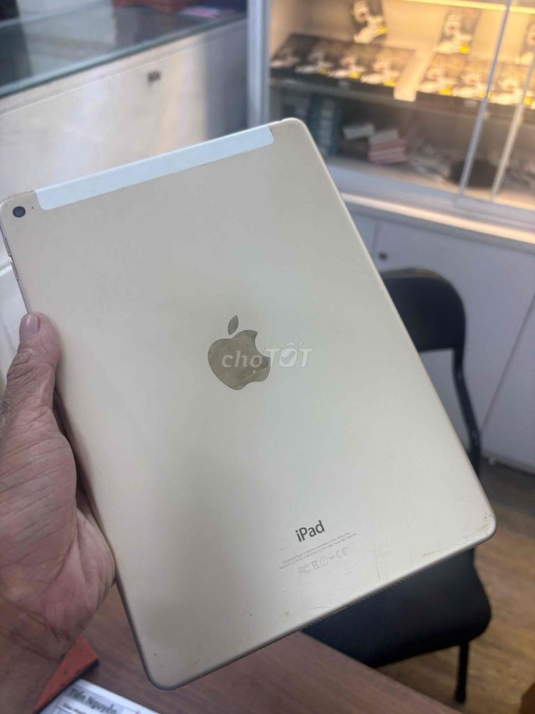 Apple iPad Air 2 128GB Vàng. Mua bán Máy tính bảng tại Quận Tân Phú Tp Hồ Chí Minh được đăng bởi gia phát hình 1