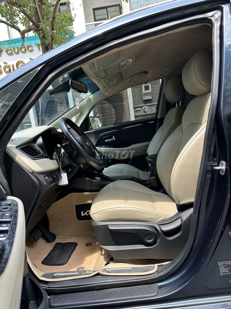 KIA RONDO 2.0 GATH,2020,7 chỗ,ĐÚNG 58000km,ZIN 95%. Mua bán Ô tô tại Quận Tân Bình Tp Hồ Chí Minh được đăng bởi A Nam hình 4