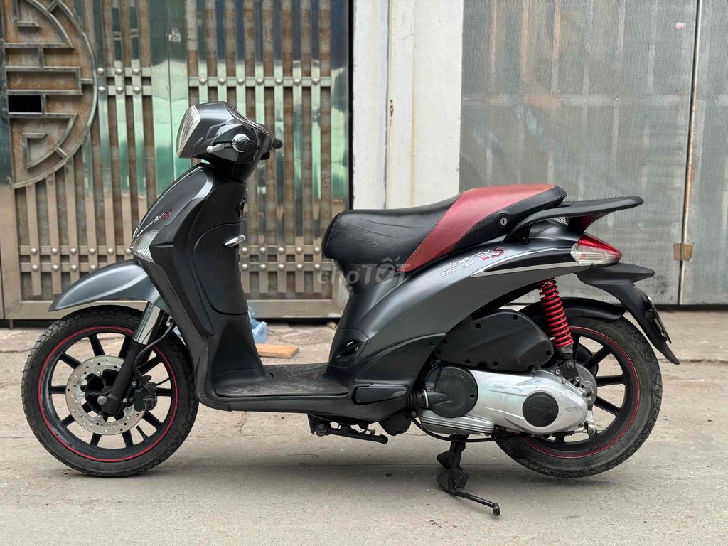Piaggio Liberty 3v ie S đen sần xe đẹp máy zin. Mua bán Xe máy tại Quận Nam Từ Liêm Hà Nội được đăng bởi Cường nguyễn hình 5